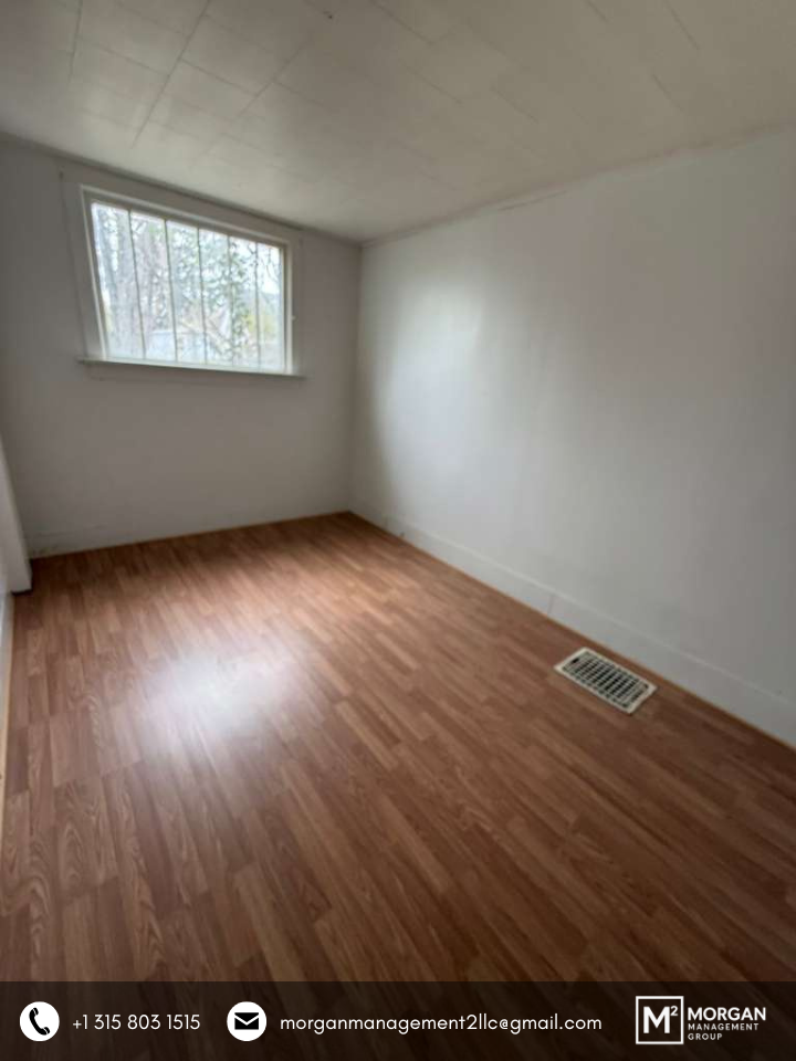 162 W 8th St #1 - Photo 6 of 18