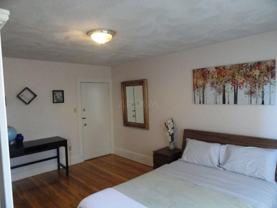 402 Highland Ave - Photo 1 of 1