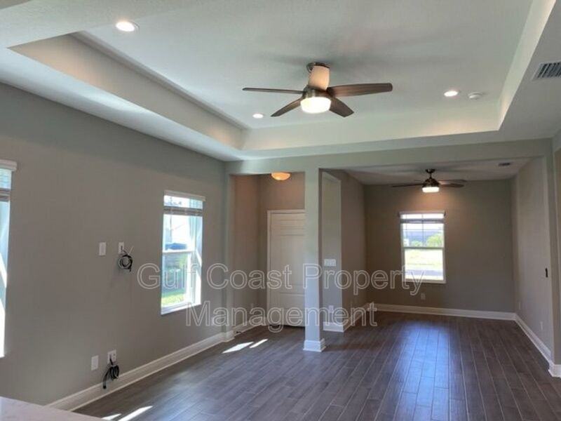 2620 Star Apple Way - Photo 3 of 18
