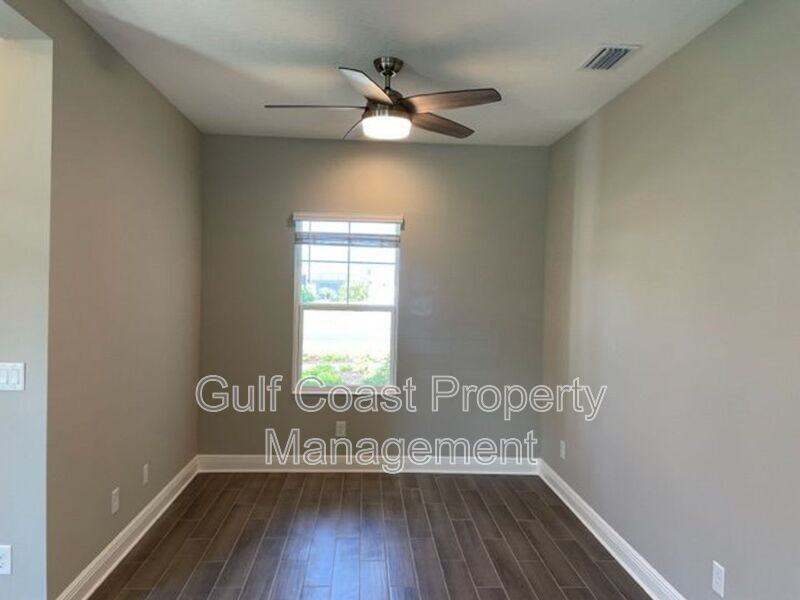 2620 Star Apple Way - Photo 4 of 18