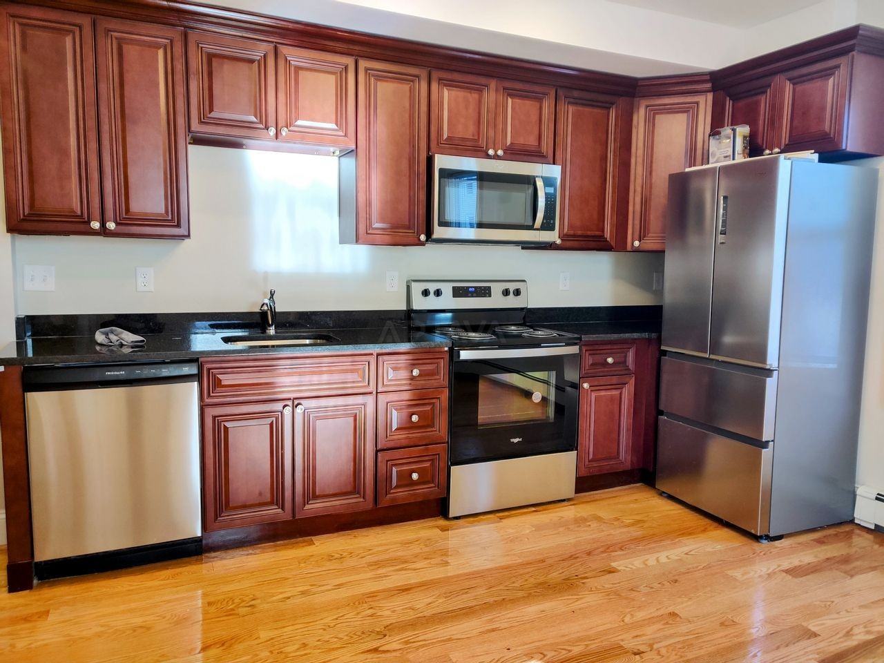 179 Albion St #1 - Photo 5 of 7
