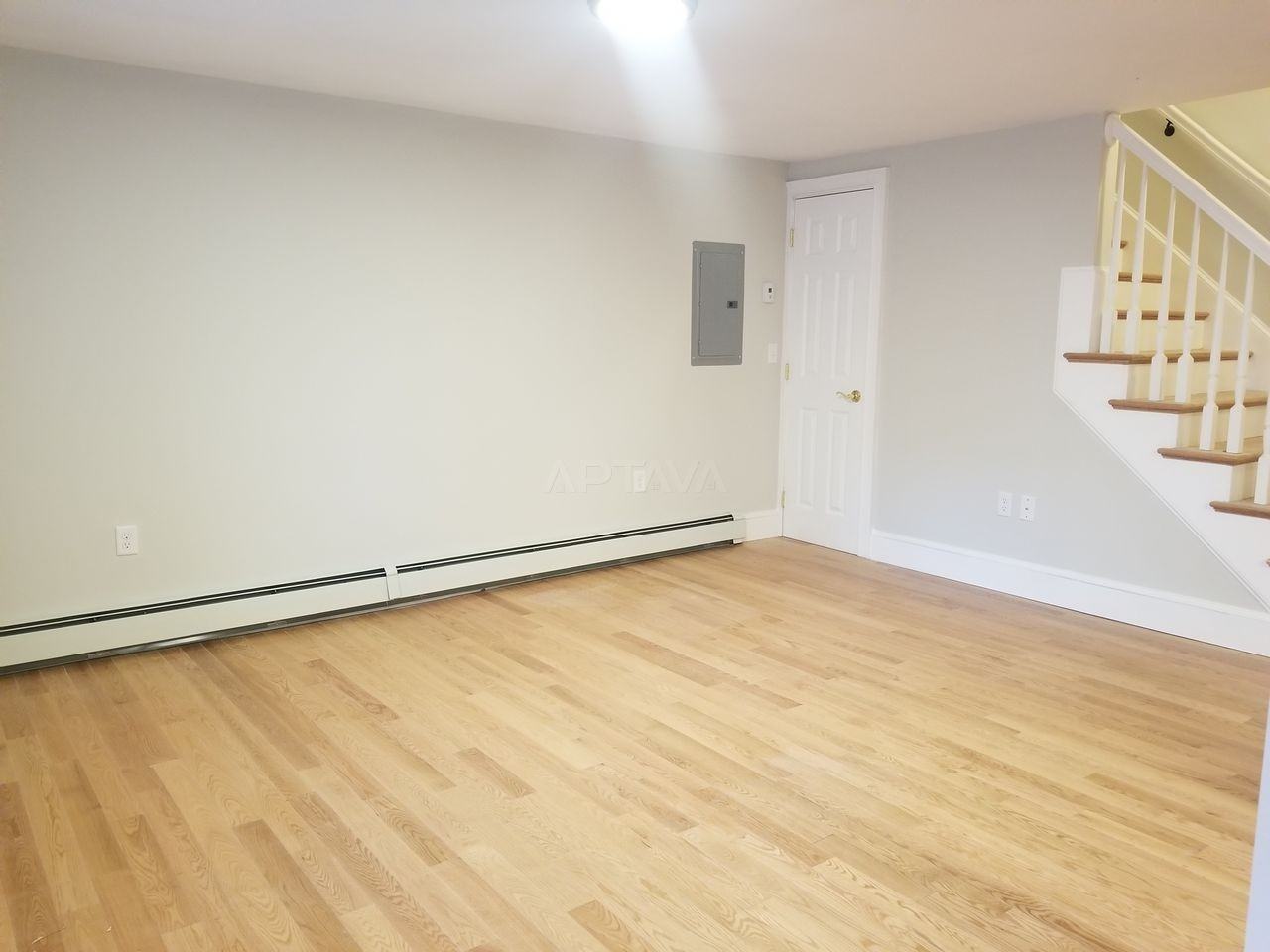 47 Fremont St #2 - Photo 5 of 17