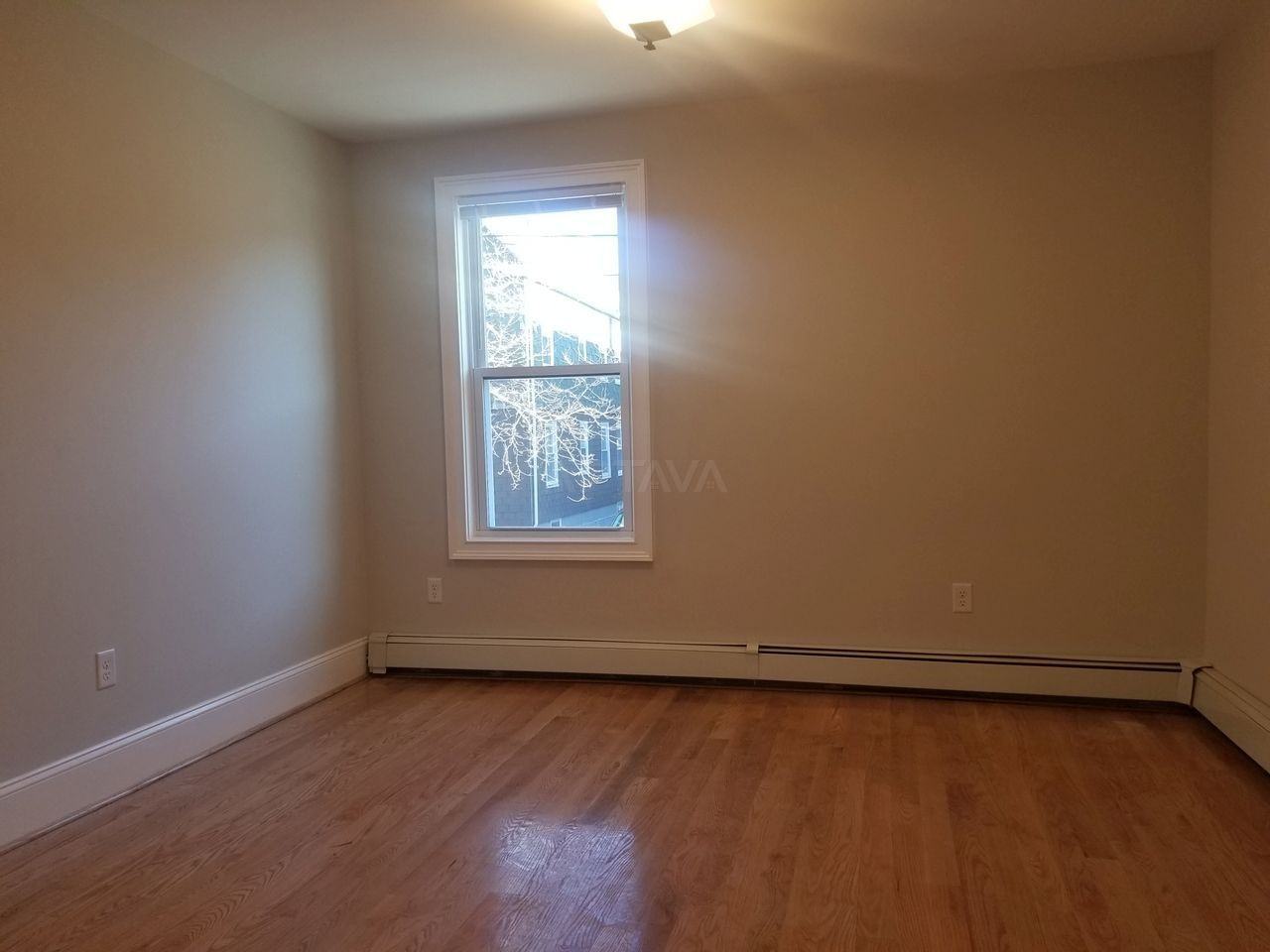 47 Fremont St #2 - Photo 7 of 17
