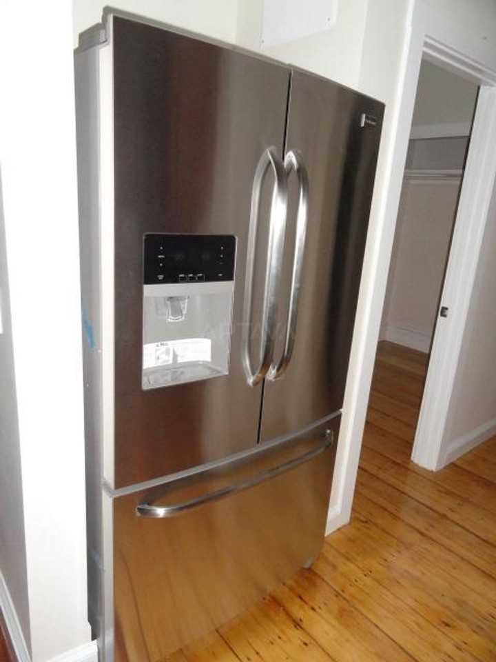 231 Norfolk St #4 - Photo 4 of 15