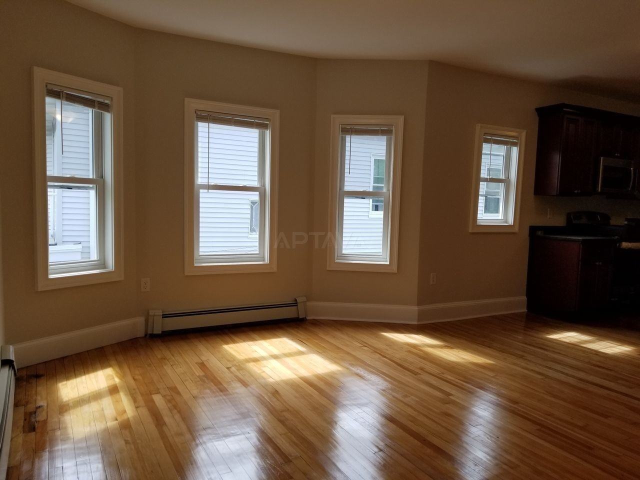 231 Boston Ave #2 - Photo 5 of 18