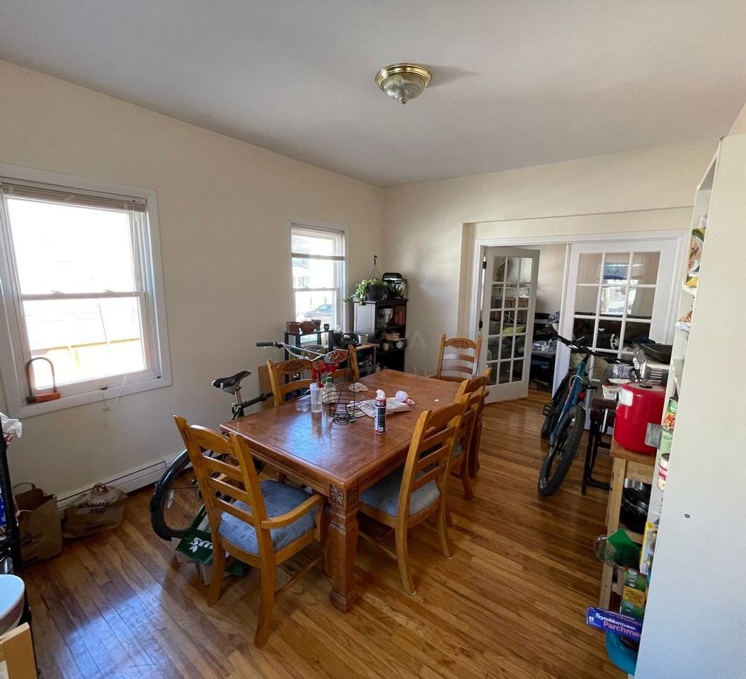 25 Mount Vernon St - Photo 5 of 15