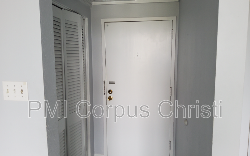 4600 Ocean Dr #903 - Photo 2 of 20