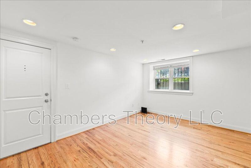 739 Newton Pl Nw #T1 - Photo 7 of 20