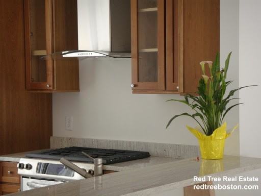 1 Raymond St #D - Photo 3 of 26