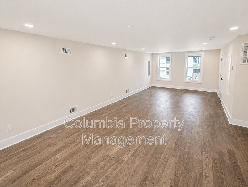 3552 Warder St Nw - Photo 4 of 23
