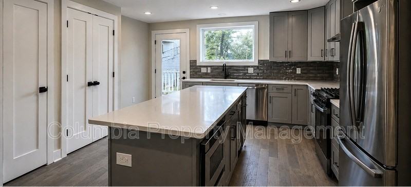 3552 Warder St Nw - Photo 5 of 23