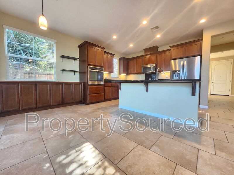 1680 Brandon Dewey Ln - Photo 2 of 38