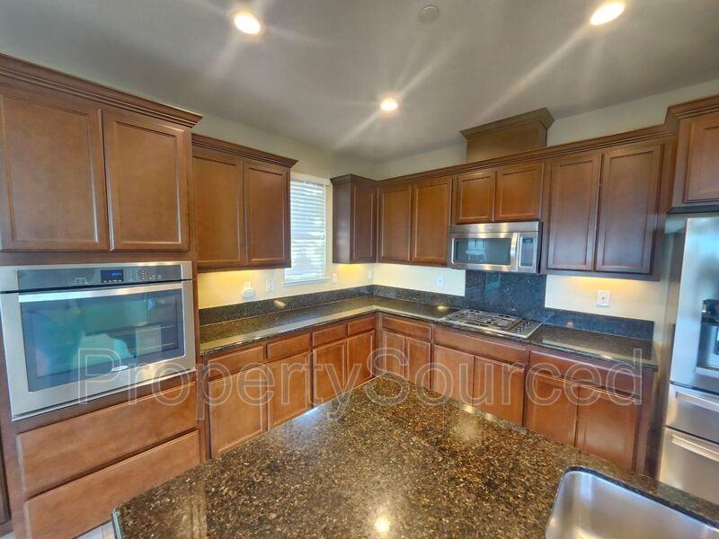 1680 Brandon Dewey Ln - Photo 6 of 38