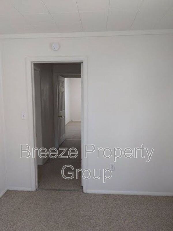 3405 Beaumont Dr - Photo 3 of 11
