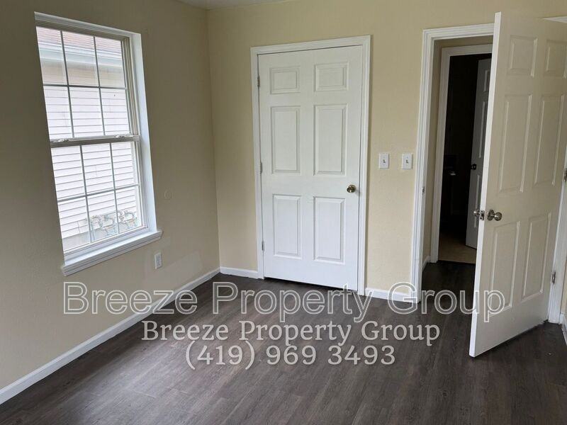 623 Hope St - Photo 6 of 13
