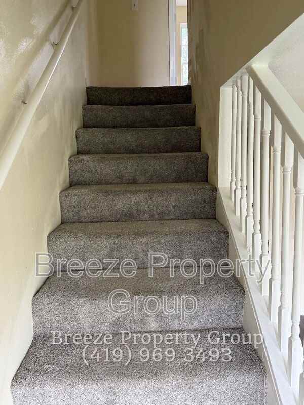 623 Hope St - Photo 7 of 13