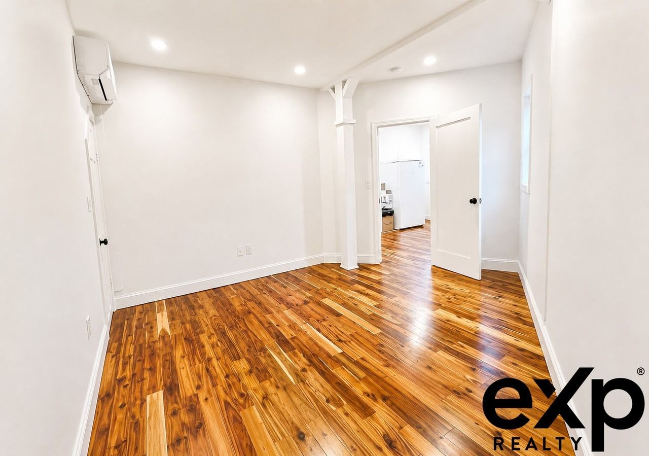 303 Carter St #1 - Photo 3 of 7