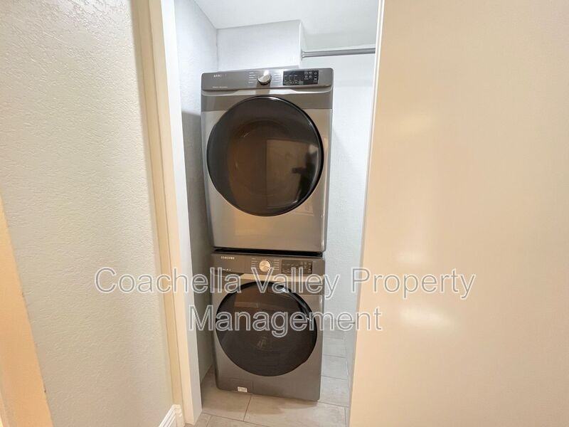 41469 Woodhaven Dr W - Photo 4 of 30