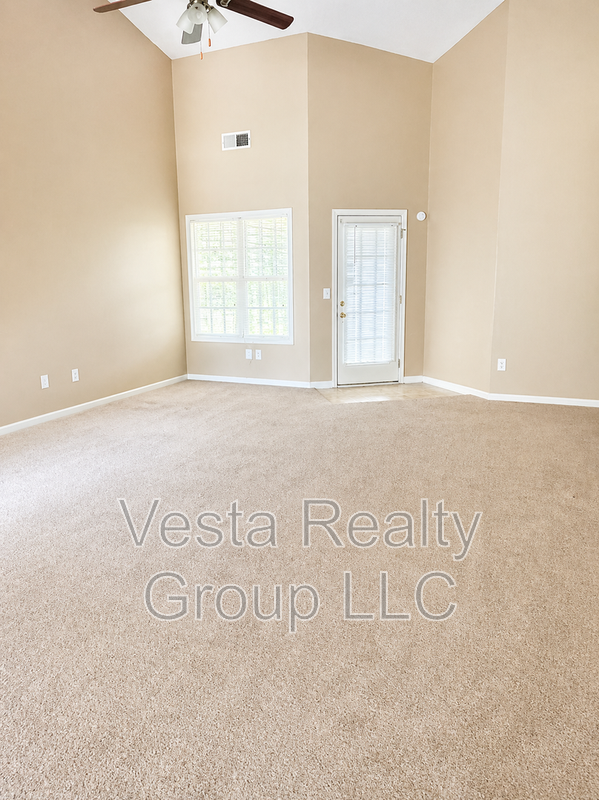 1055 City Park Dr - Photo 5 of 21