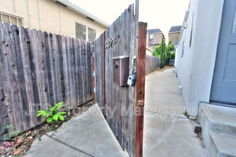 3324 24th St - Photo 2 of 18