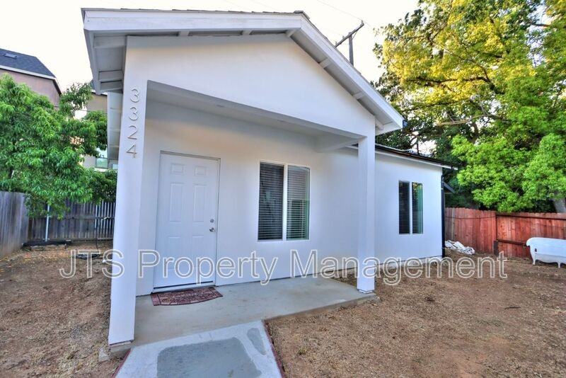 3324 24th St - Photo 3 of 18