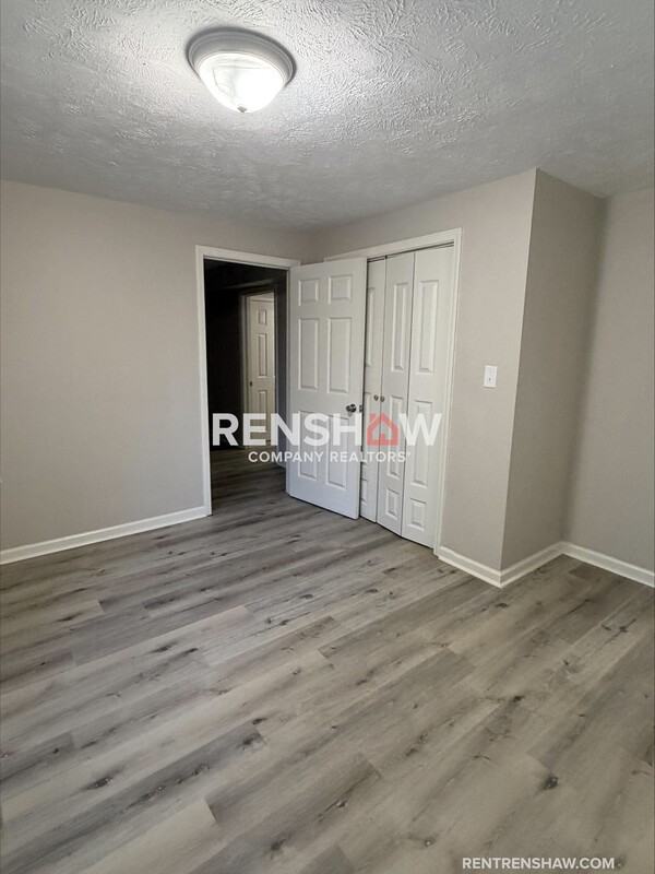 68 Royal Oaks Pl - Photo 6 of 38