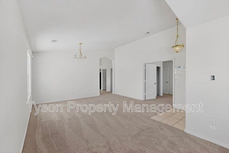 9012 Sandy Spring Ave Sw - Photo 6 of 38