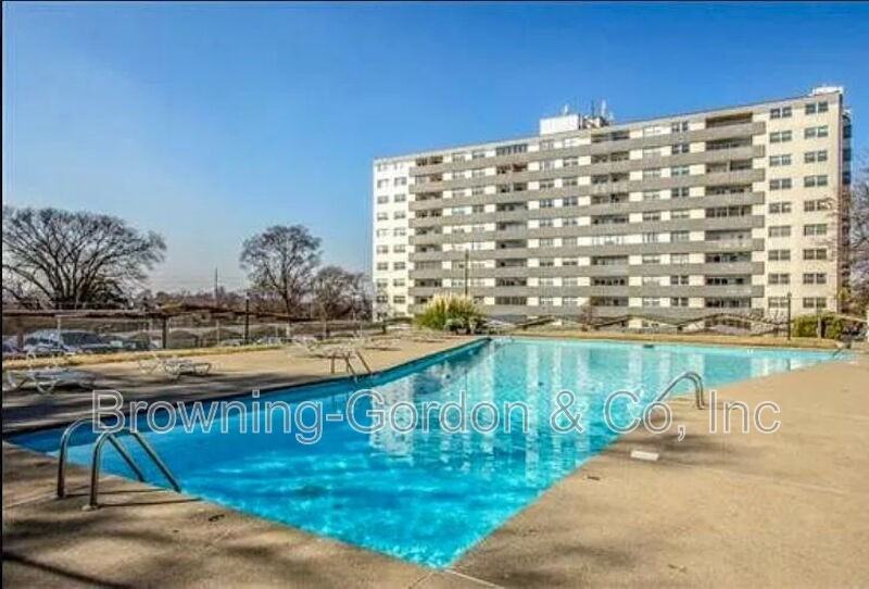 3415 W End Ave #610D - Photo 4 of 10
