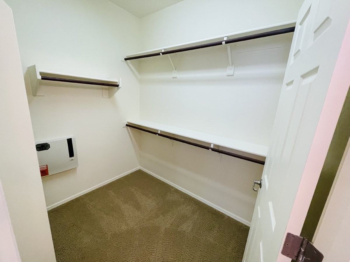 37078 W Mondragone Ln - Photo 5 of 18