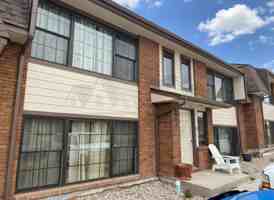 featured image of 1711 Fetterman Dr #2
