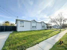 featured image of 318 Hickory St