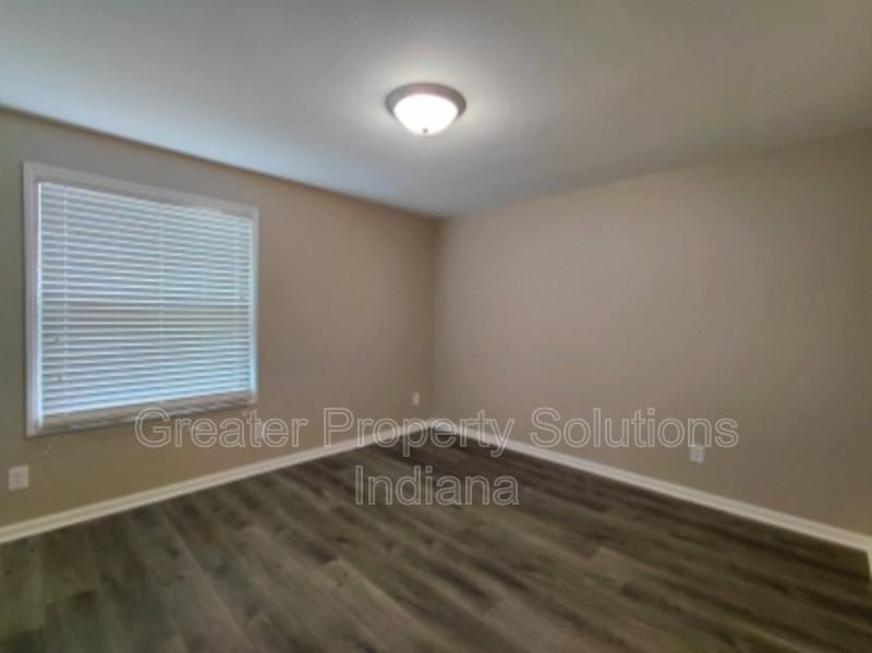 2870 Vigo St - Photo 6 of 22
