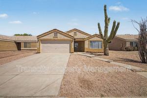 featured image of 932 W 19th Ave