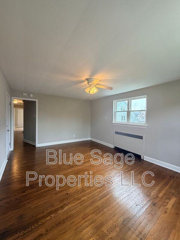 56 W Albemarle Ave #D - Photo 3 of 18