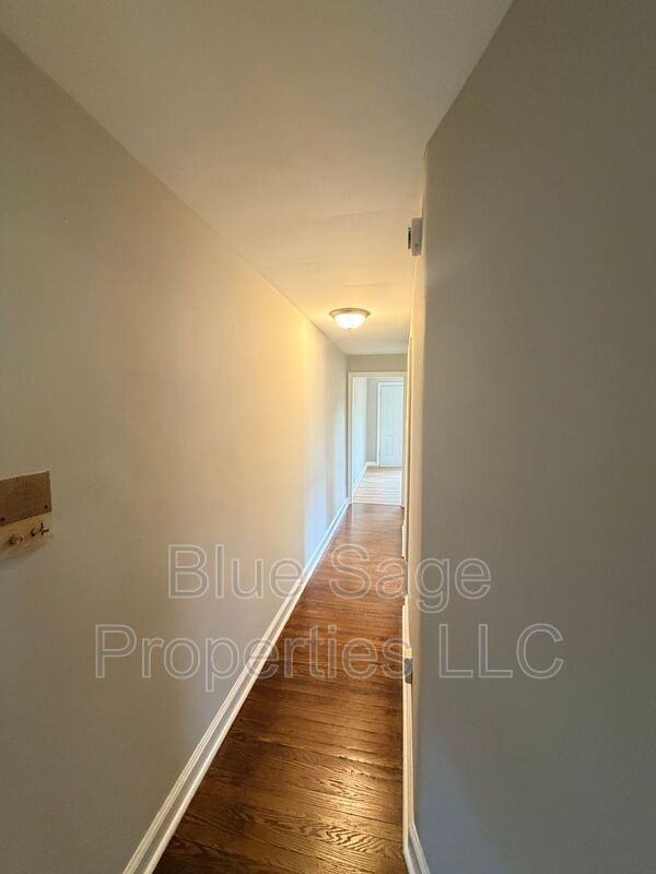 56 W Albemarle Ave #D - Photo 7 of 18