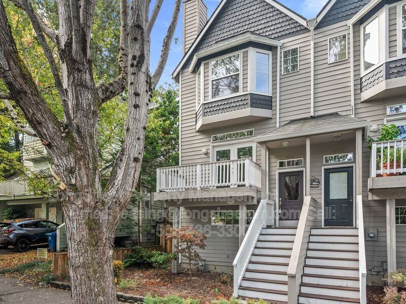 3531 S Kelly Ave - Photo 3 of 44