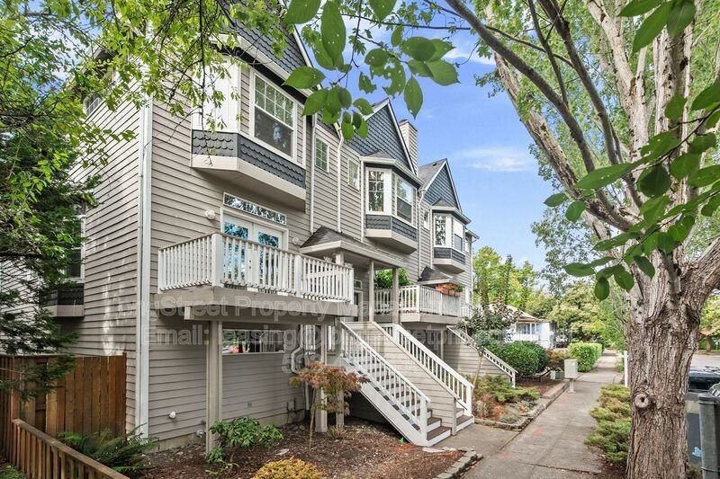3531 S Kelly Ave - Photo 4 of 44