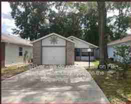2305 Ne 40th Ave - Photo 1 of 1