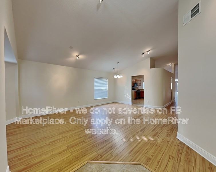 2874 Aloma Oaks Dr - Photo 3 of 24