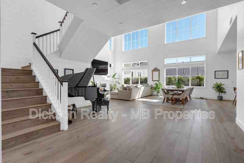 6120 Triple Crown Dr - Photo 7 of 50