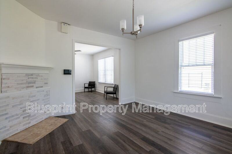 5406 Court G - Photo 5 of 15