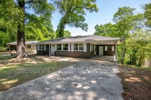 featured image of 1143 Oakley Dr