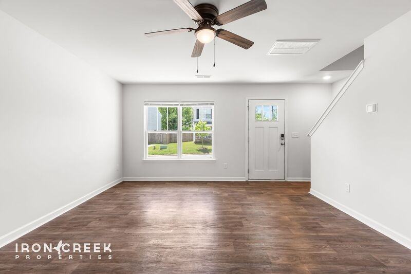 352 Oak Branch Rd - Photo 6 of 27