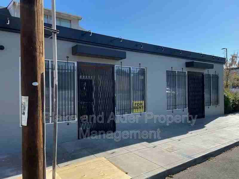 3554 Ne Sandy Blvd - Photo 2 of 6