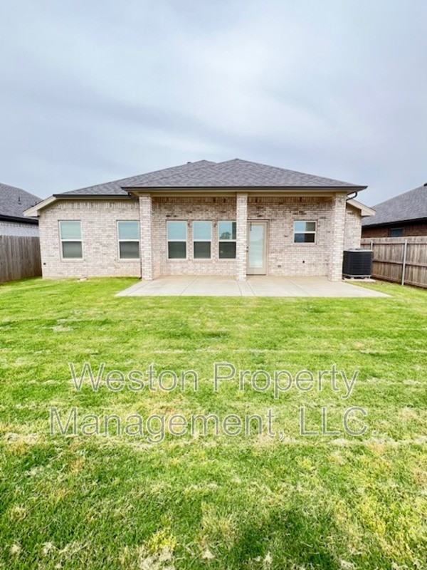 13112 Grass Plain Ave - Photo 3 of 14