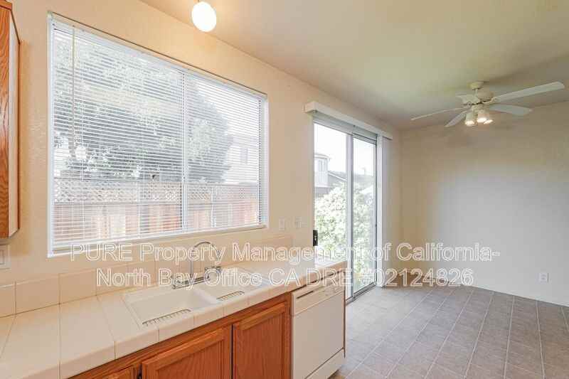 2150 Onyx Way - Photo 6 of 20