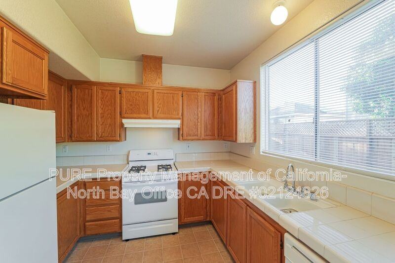 2150 Onyx Way - Photo 7 of 20