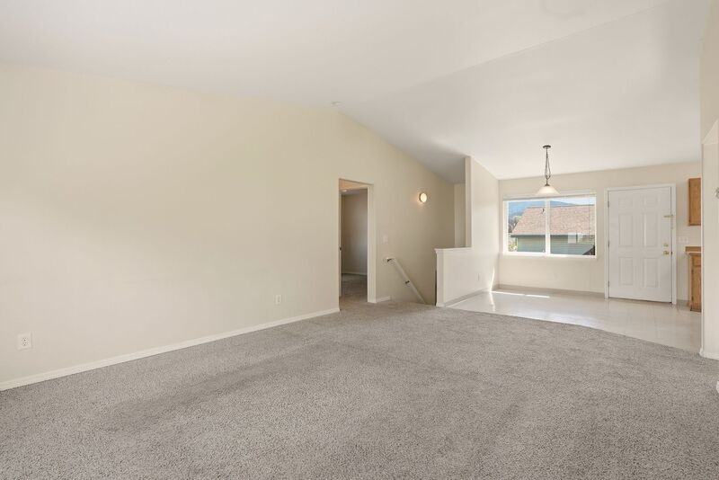 820 N Siony Ln #D - Photo 4 of 23