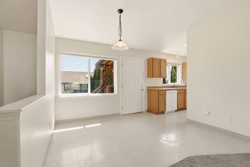820 N Siony Ln #D - Photo 5 of 23