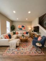 featured image of 200 Canyon Pkwy